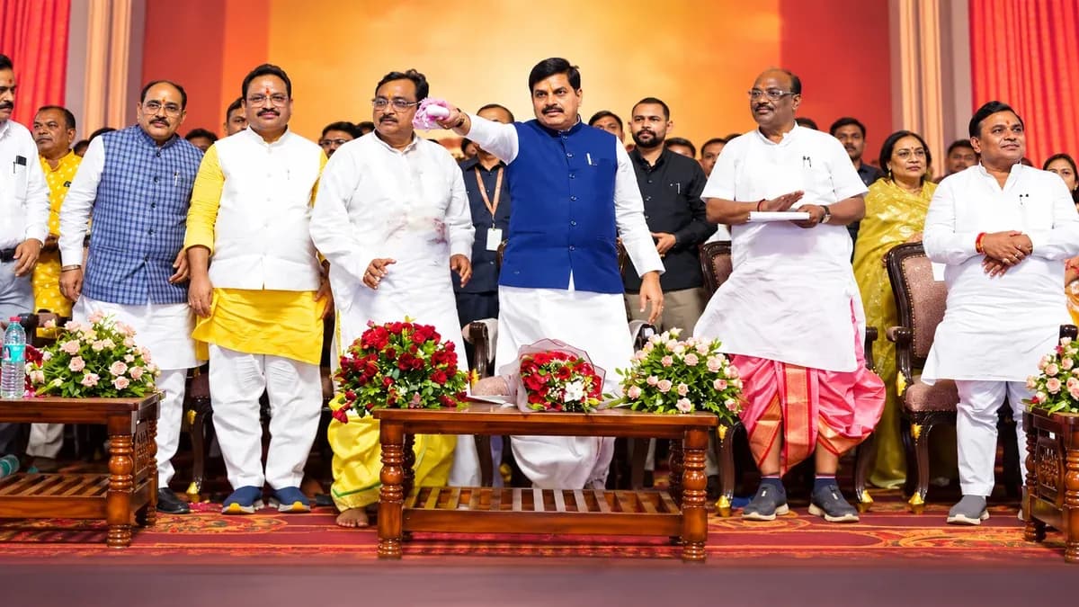 CM मोहन यादव ने कांग्रेस को जमकर घेरा, बोले- एक पायलट की बहादुरी पर भी कांग्रेसियों को अपना वोट छिटकने का डर सता रहा है