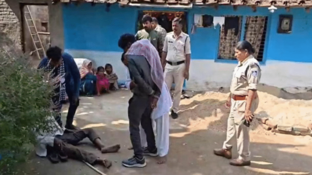 Mandla News : बच्चों के सामने ही पति ने पीट-पीटकर की पत्नी की हत्या, ये थी वजह